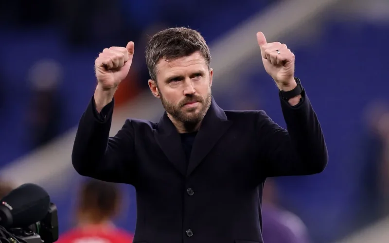 مدرب ميدلزبره مايكل كاريك يكشف مستجدات إصابة دي ليخت وموقف البديل المنتظر